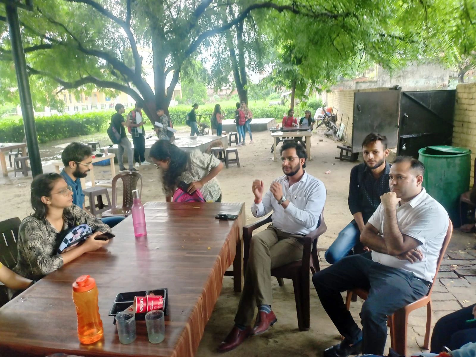 Entrepreneur Cafe